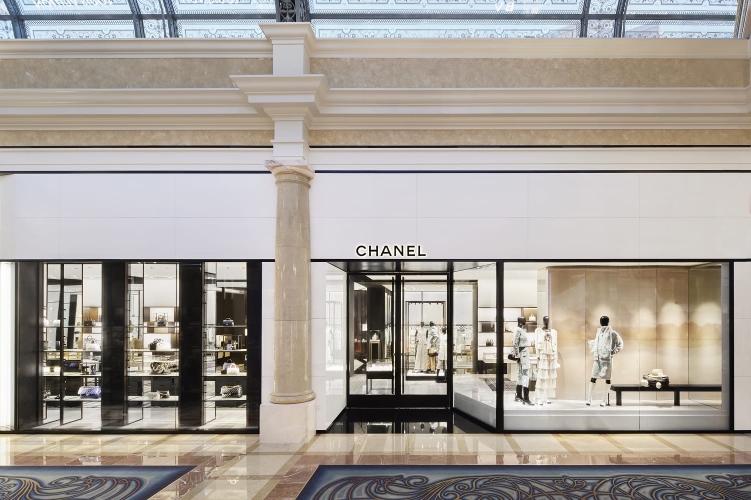 CHANEL REBORN IN THE CITY OF LIGHTS