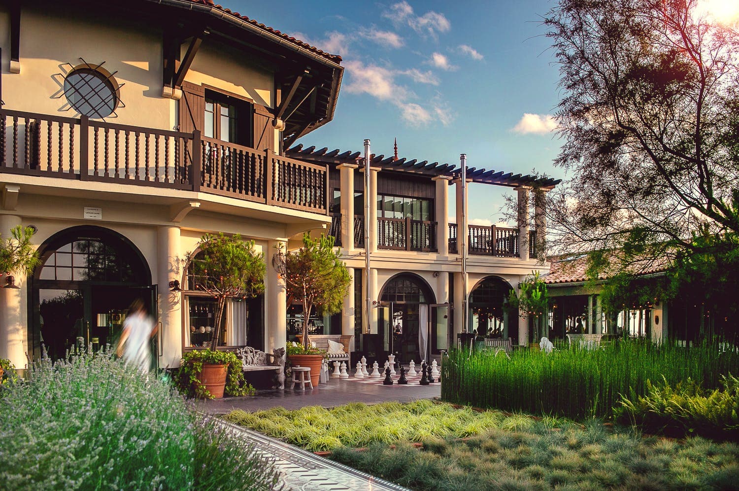 La Co(o)rniche – A Home Between Sky and Dune