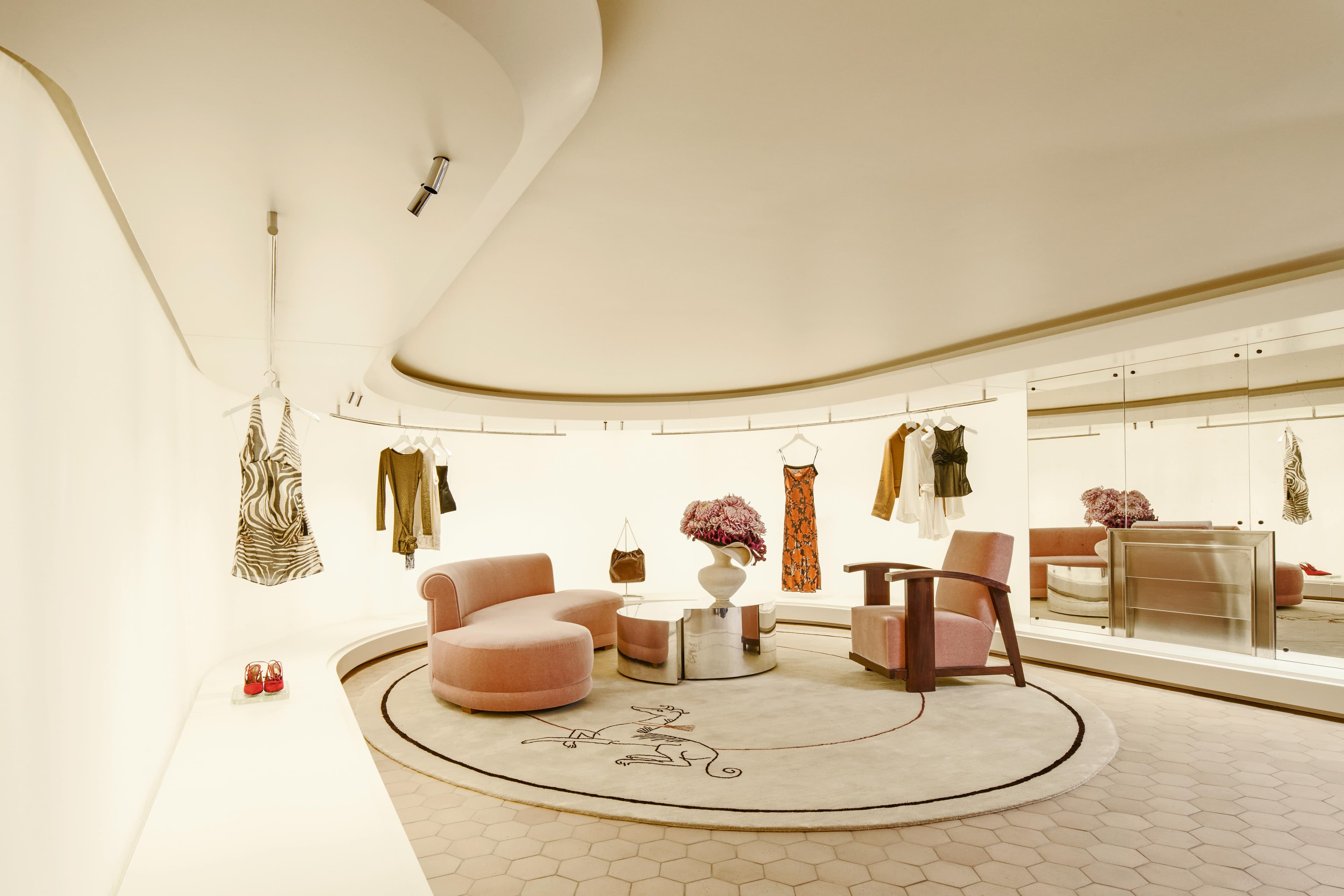 Reformation Debuts in Paris: Sustainable Elegance Meets Marais Chic