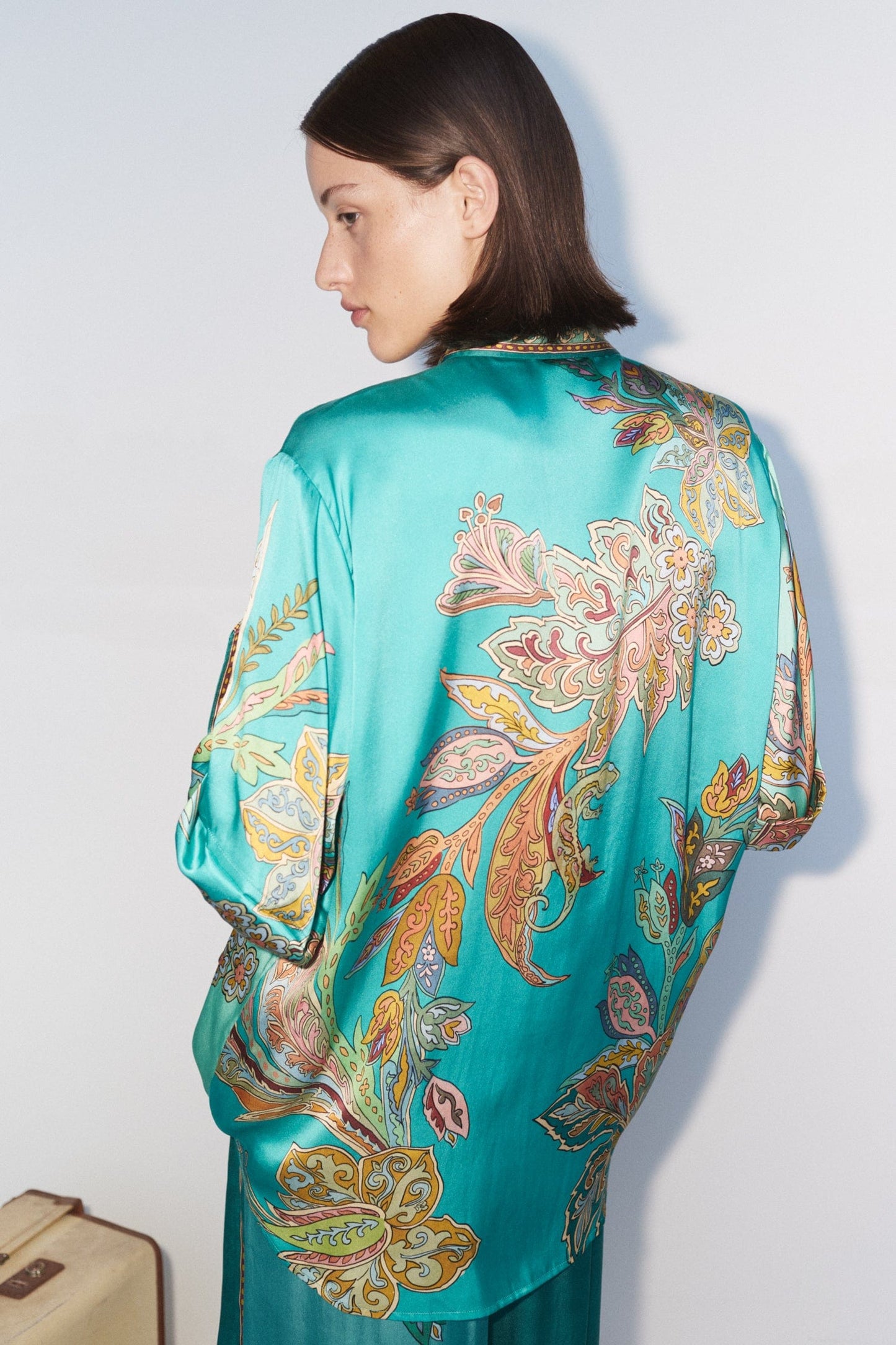 0112 ALÉMAIS

Franca Silk Shirt & Pant Set