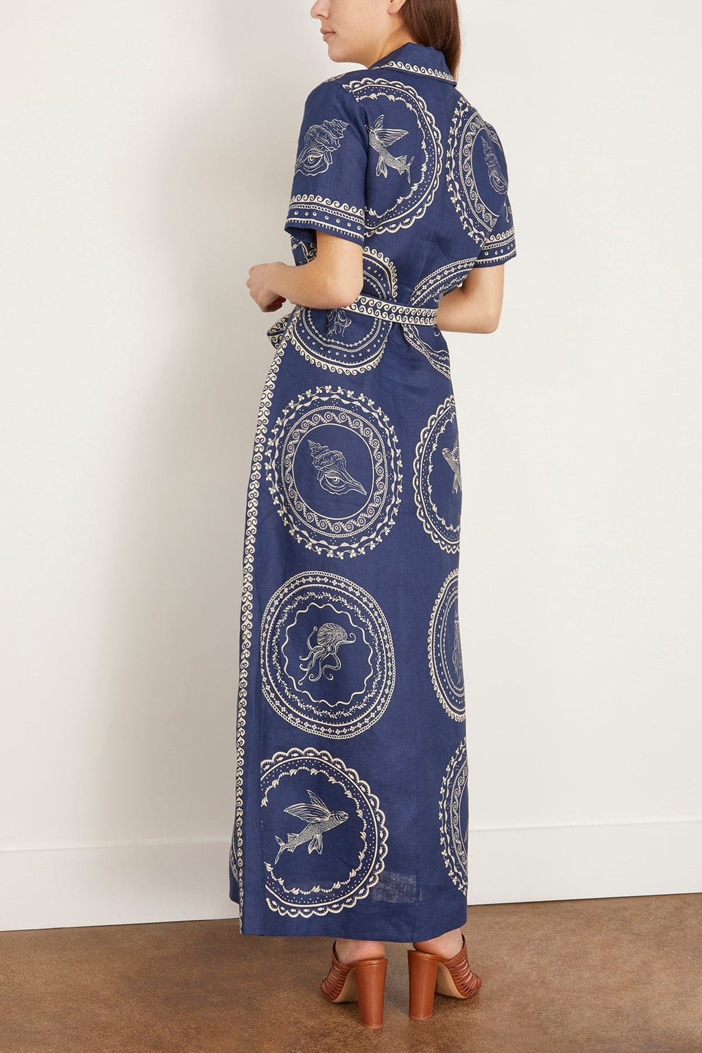 0106 ALÉMAIS

Oceane Linen Shirtdress