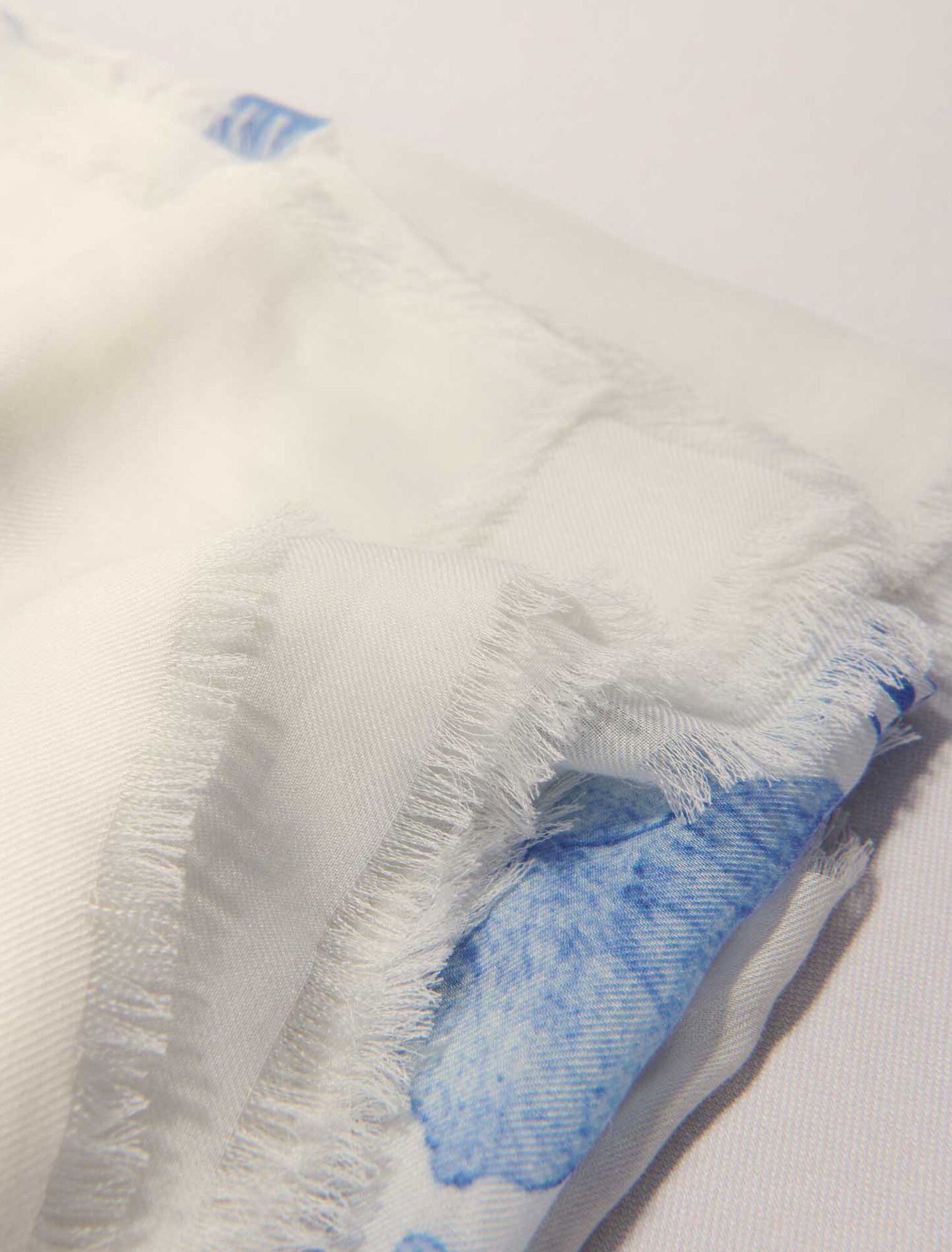 MAJE Watercolour-Effect Shawl 140 x 140