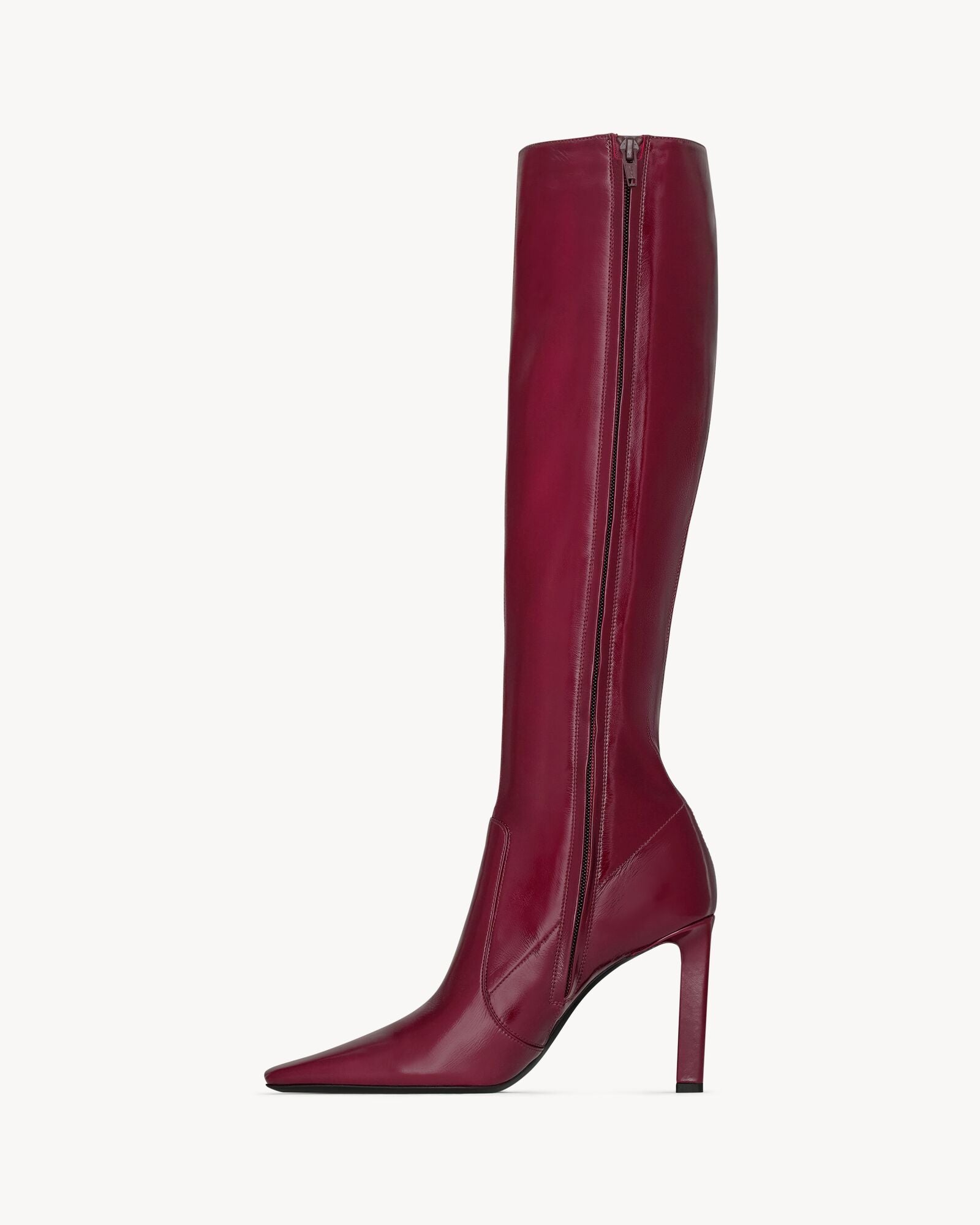 SAINT LAURENT Françoise Boots in Smooth Leather – Bordeaux
