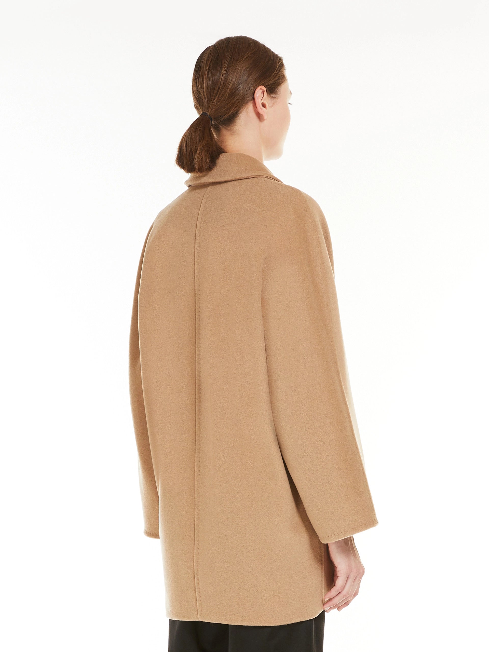 MAX MARA
Short 101801 Icon Coat – Camel