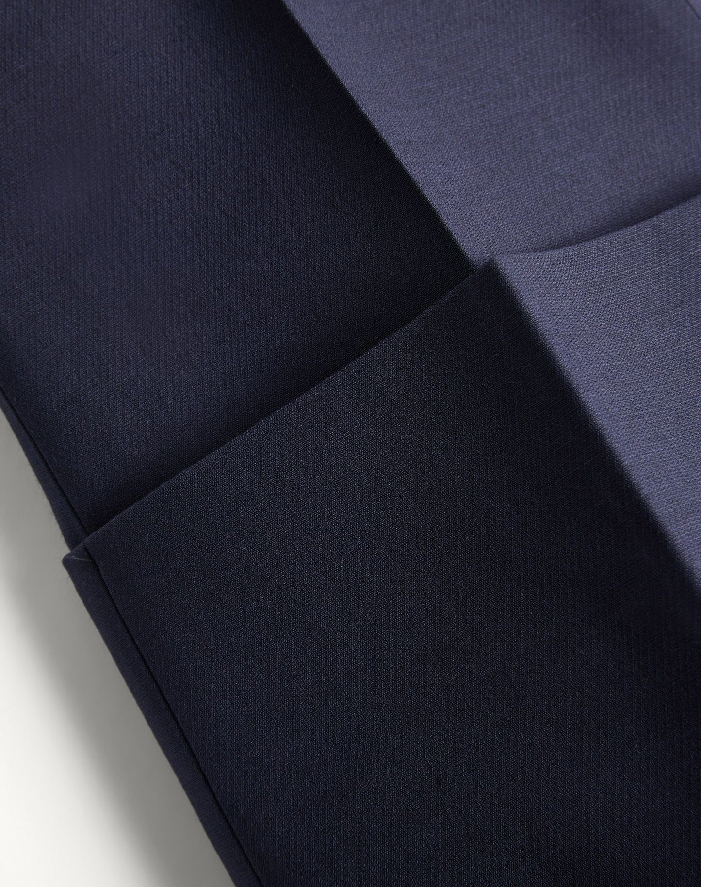 0002 VALENTINO GARAVANI — Crepe Couture Trousers