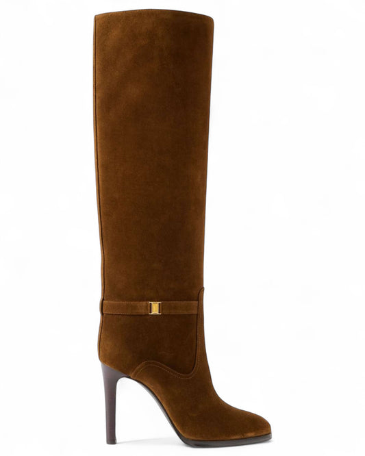 0033 SAINT LAURENT




Diane Logo-Embellished Suede Knee Boots – Dark Brown