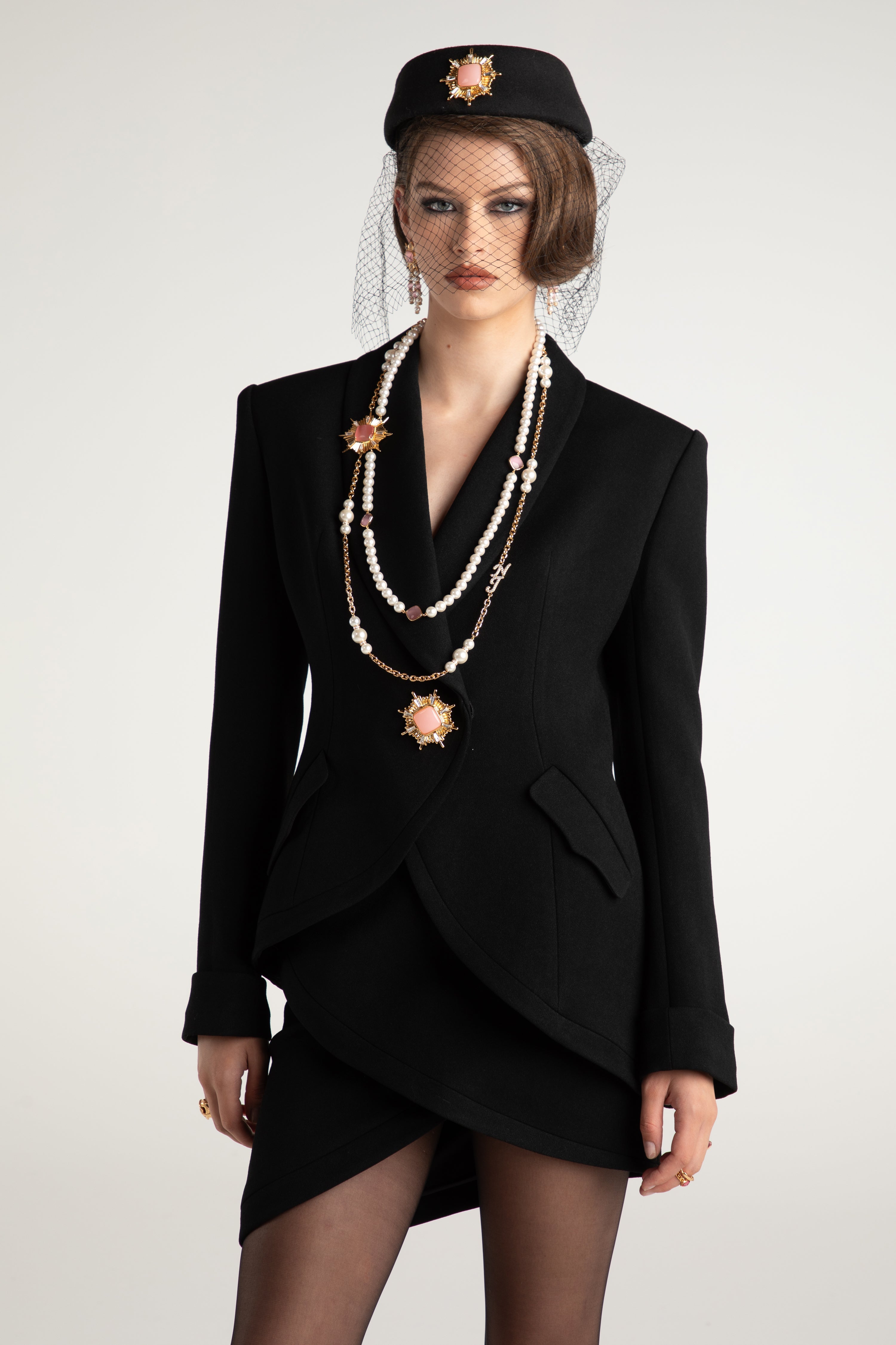 NANA JACQUELINE Brooke Suit Jacket (Black)
